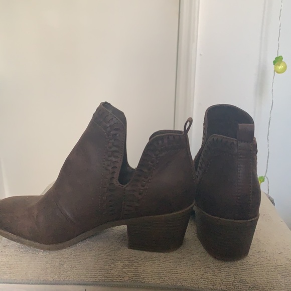 Booties - Picture 3 of 7